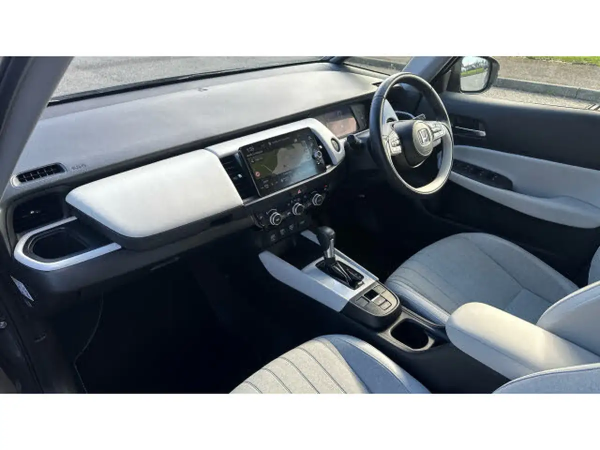 2022-honda-jazz-15-i-mmd-ex-107ps-big-1