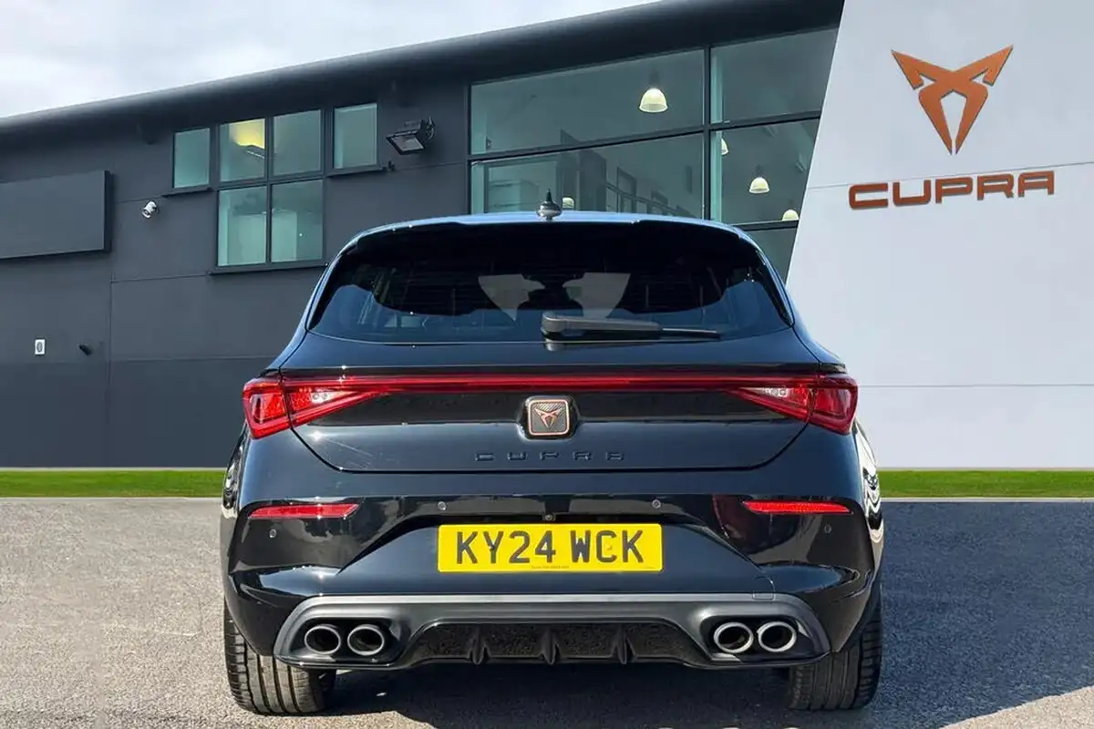 2024-cupra-leon-nf-20-tsi-vz2-design-edition-300ps-hatchback-big-3