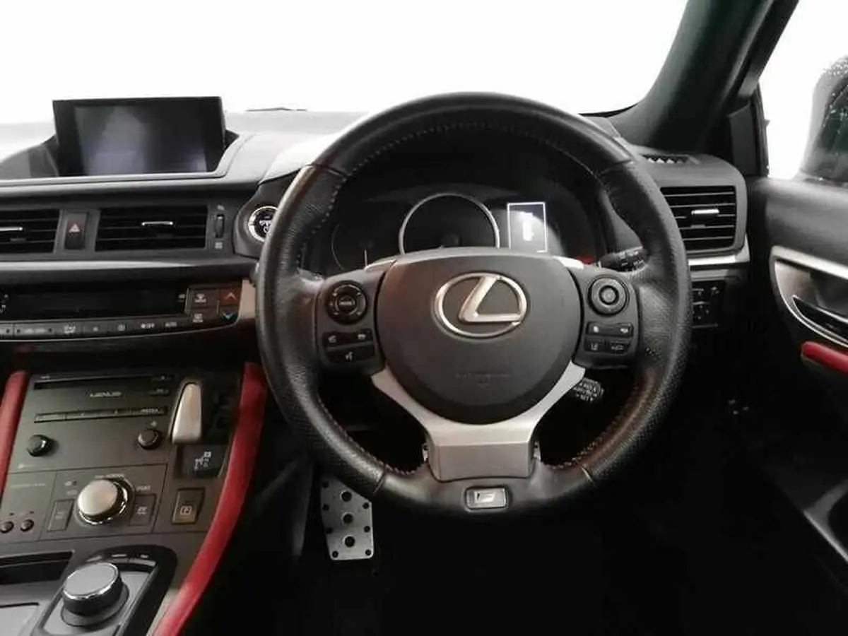 2019-lexus-ct-200h-18-f-sport-big-8