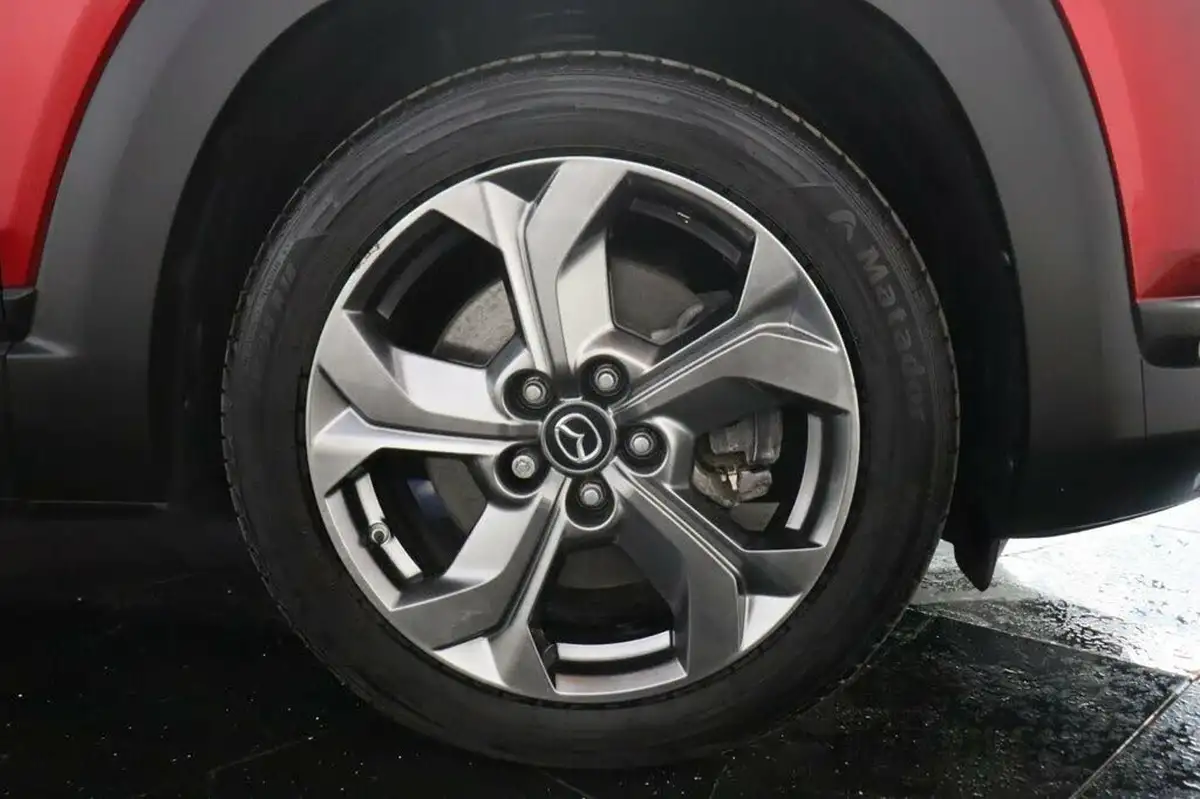 2021-mazda-mx-30-e-first-edition-big-39