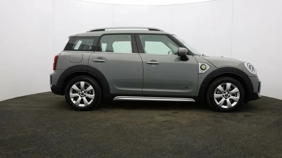 2021-mini-countryman-15-cooper-s-e-phev-classic-comfort-big-46