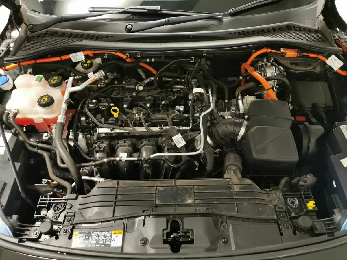2022-ford-kuga-25t-st-line-x-edition-225ps-phev-big-40
