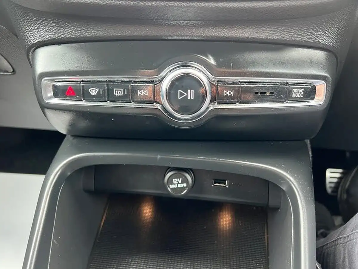 2020-volvo-xc40-15-t5-r-design-pro-twin-engine-big-57