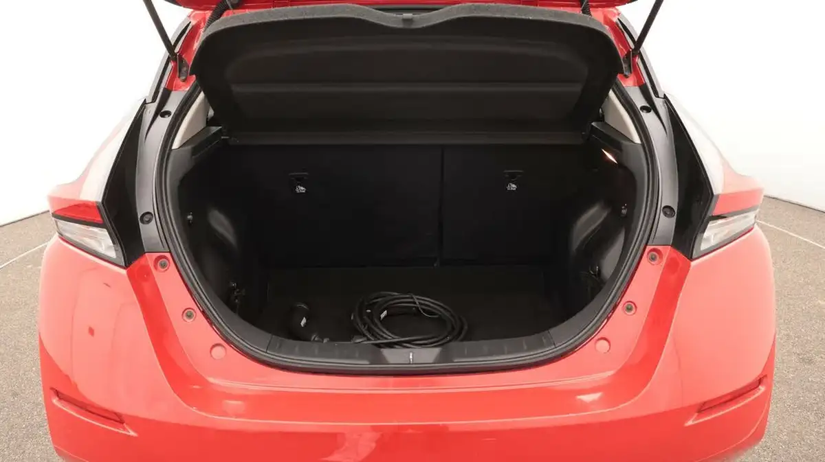 2022-nissan-leaf-e-acenta-39kwh-big-17