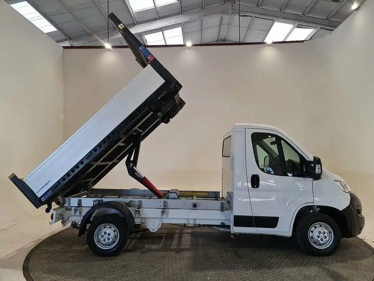 2022-citroen-relay-22bluehdi-35-l2-rtr-tipper-big-4