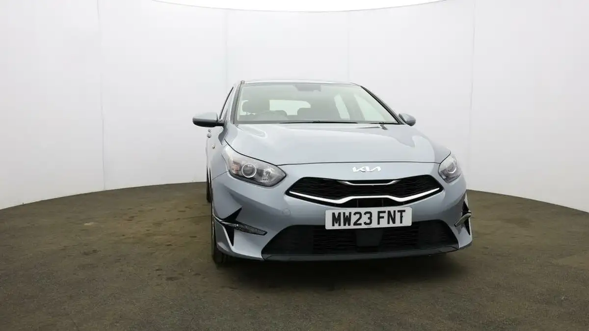2023-kia-ceed-15-t-gdi-2-158bhp-non-adap-hatchback-big-40