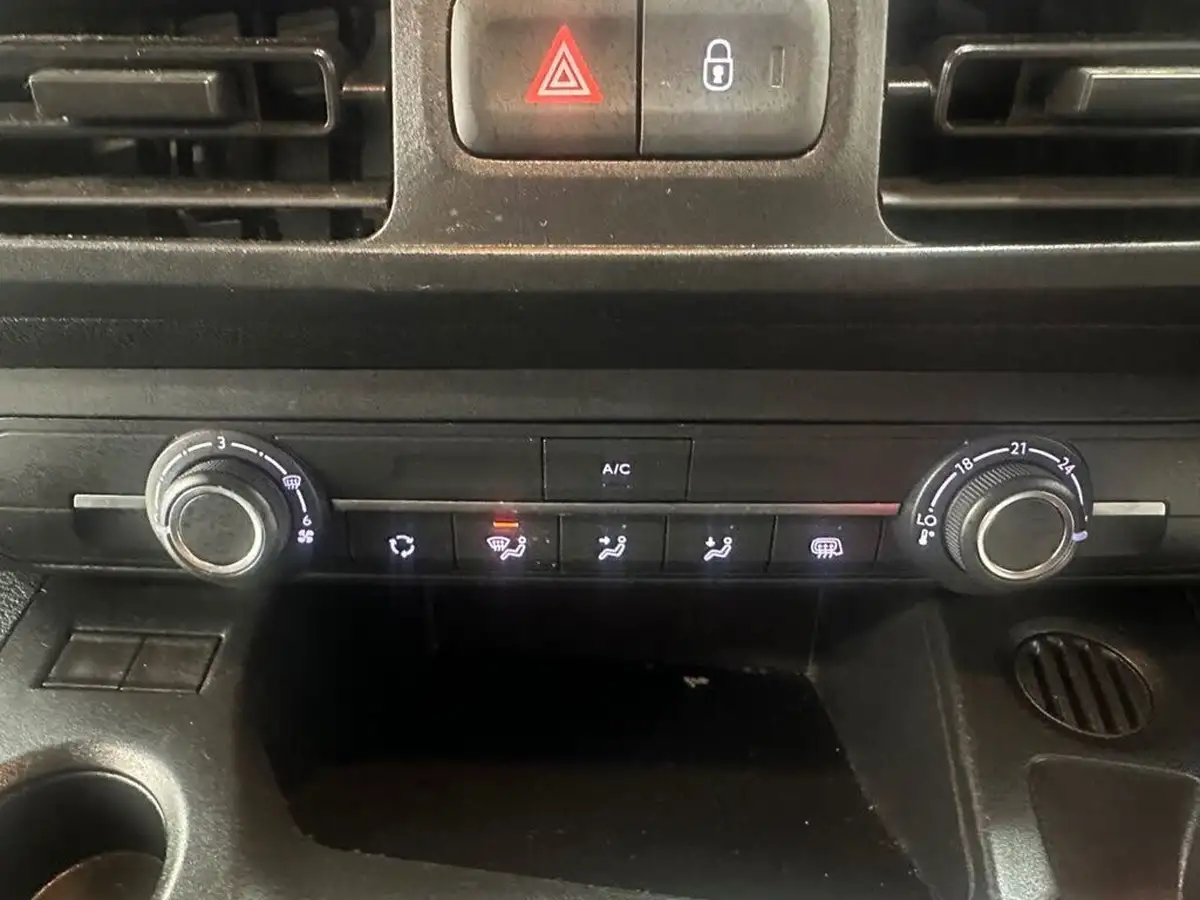 2023-peugeot-partner-15-bluehdi-950-professional-premium-100pseu6d-ss-big-19