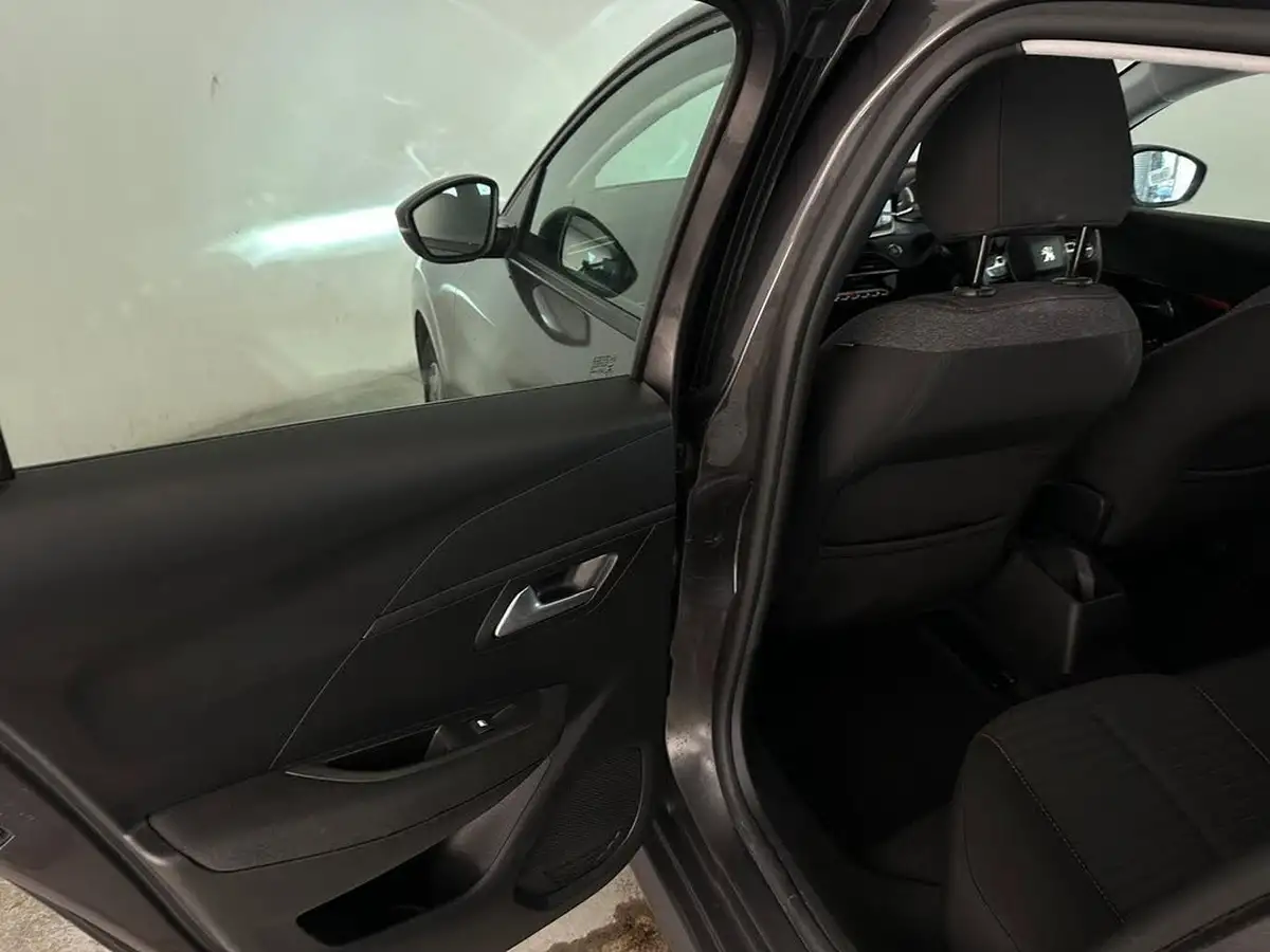 2022-peugeot-208-12-puretech-active-premium-100bhp-big-26