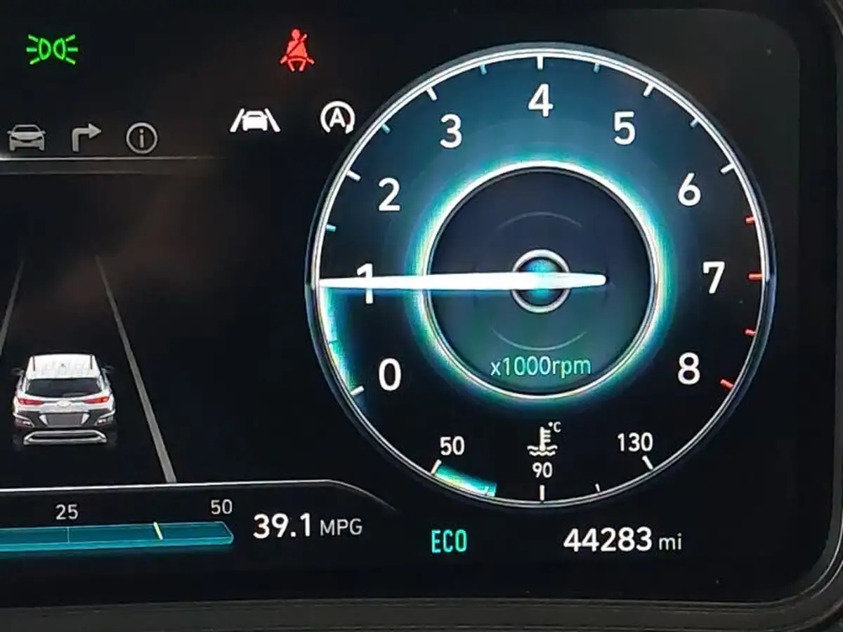 2022-hyundai-kona-10-t-gdi-premium-big-13