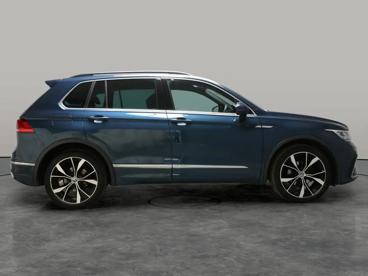 2021-volkswagen-tiguan-15-tsi-r-line-big-8