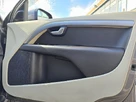 2011-volvo-xc70-30-t6-se-small-68