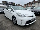 2014-toyota-prius-small-1