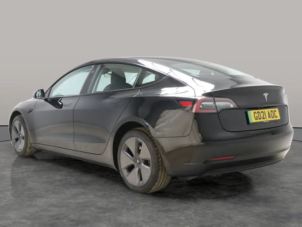 2021-tesla-model-3-e-standard-plus-big-16