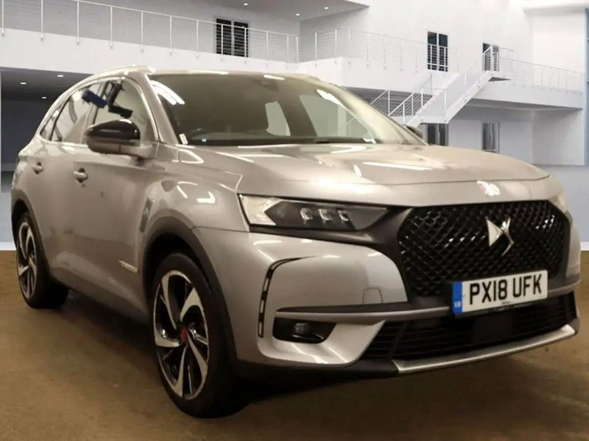 2018-ds-ds-7-crossback-16-puretech-performance-line-225ps-big-1