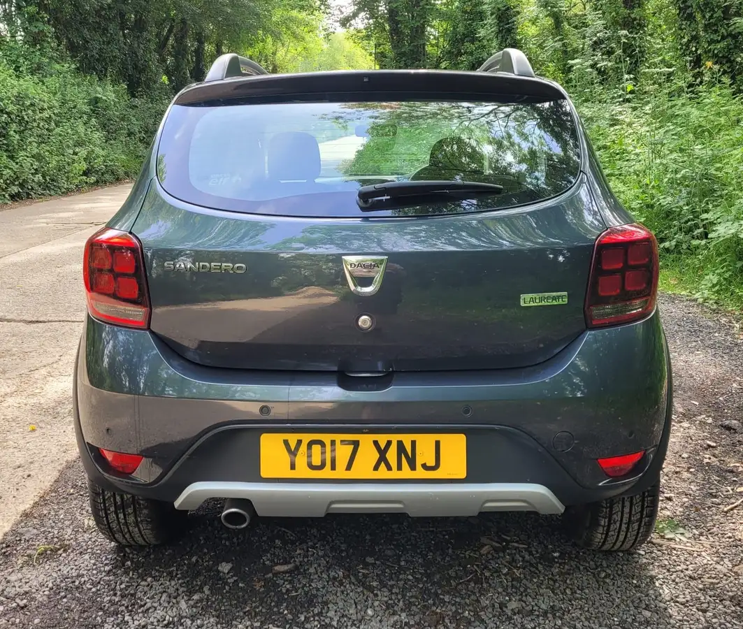 2017-dacia-sandero-stepway-15dci-laureate-big-5