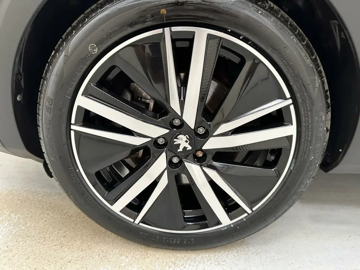 2021-peugeot-3008-suv-16-puretech-gt-300bhp-4wd-hybrid4-e-eat8-big-35