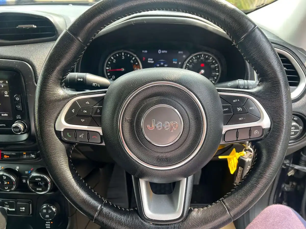 2016-jeep-renegade-20multijet-ii-limited-auto-low-auto-big-29