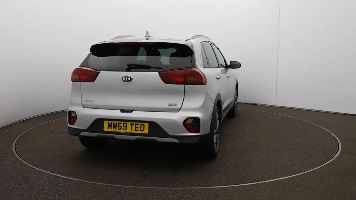 2019-kia-niro-16-gdi-3-156kwh-big-48