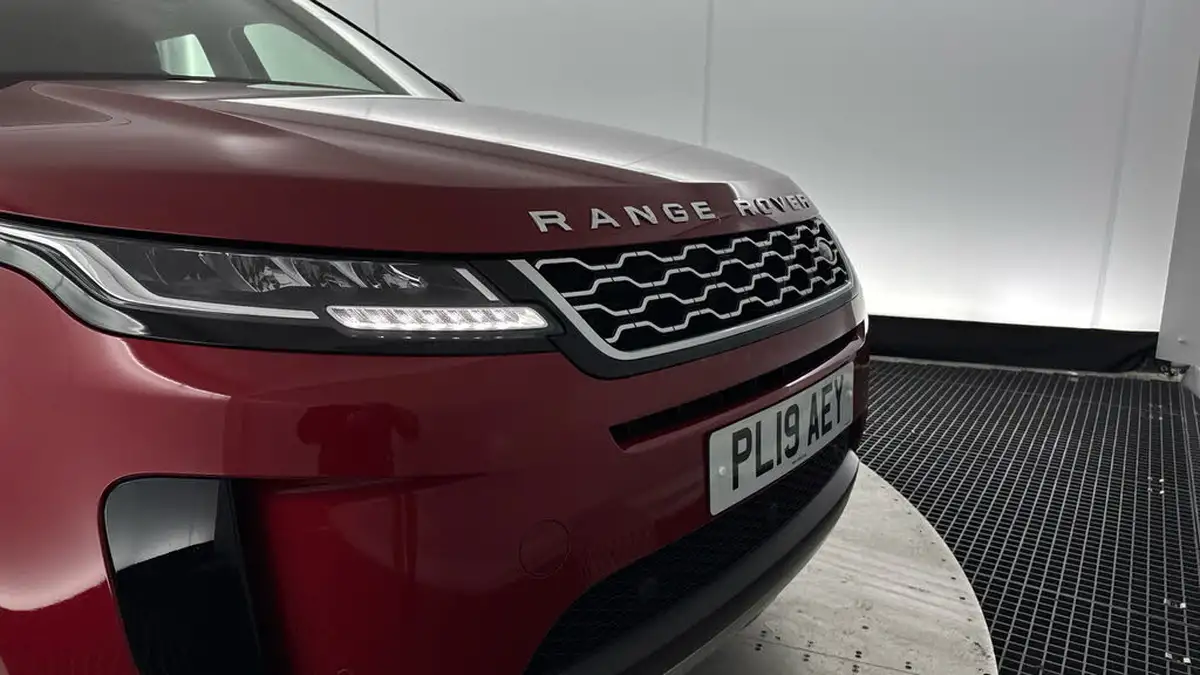 2019-land-rover-range-rover-evoque-20-p200-s-big-24