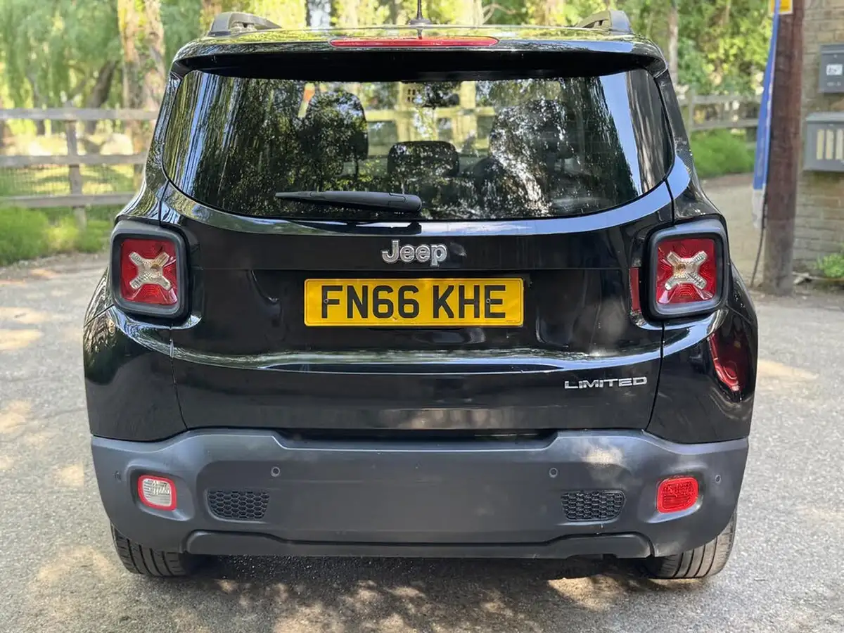 2016-jeep-renegade-16-multijet-ii-longitude-ss-big-25