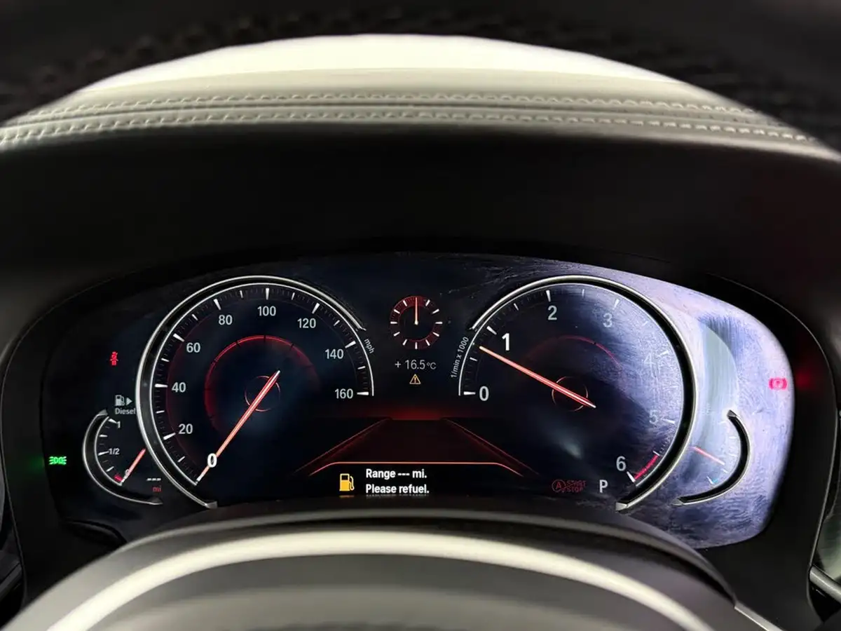 2017-bmw-7-series-30td-730d-m-sport-big-27