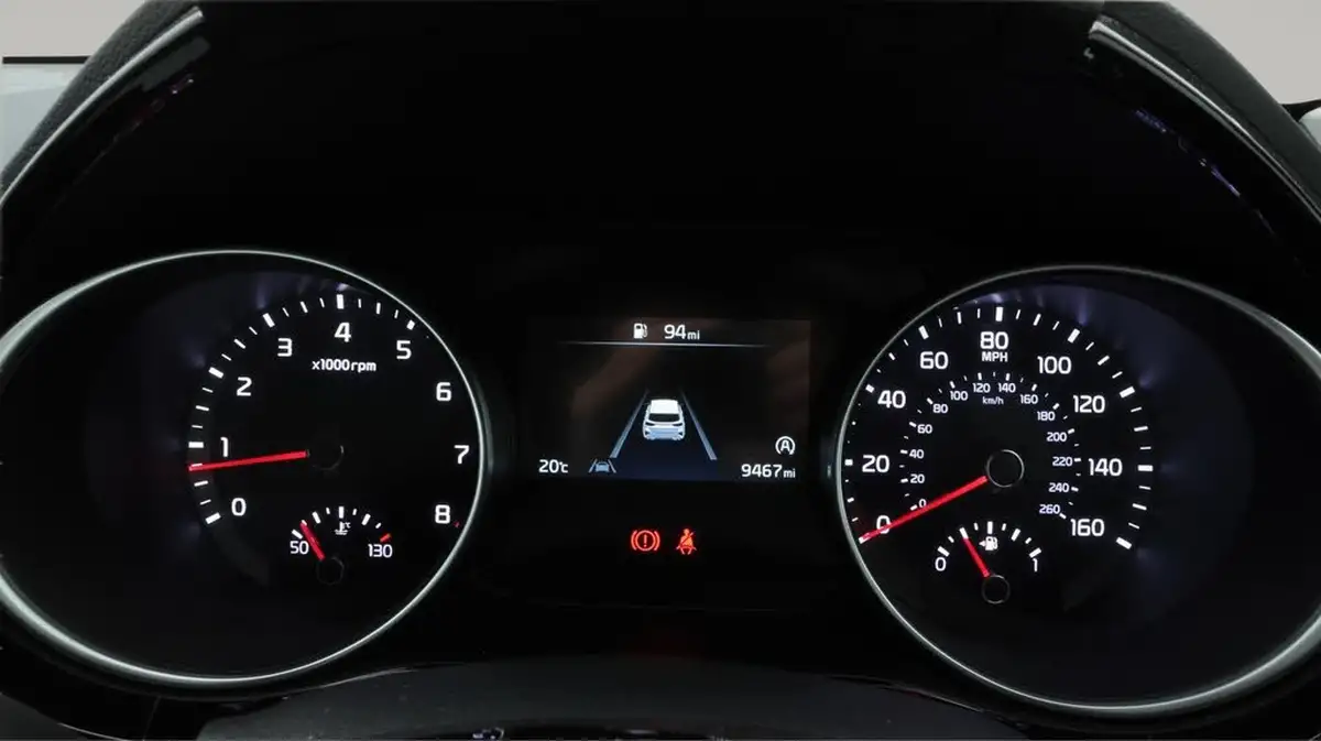2022-kia-ceed-15-t-gdi-3-hatchback-big-10