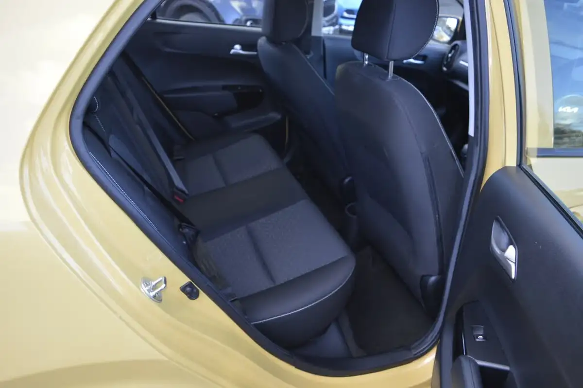 2021-kia-picanto-10-2-auto-seq-big-11