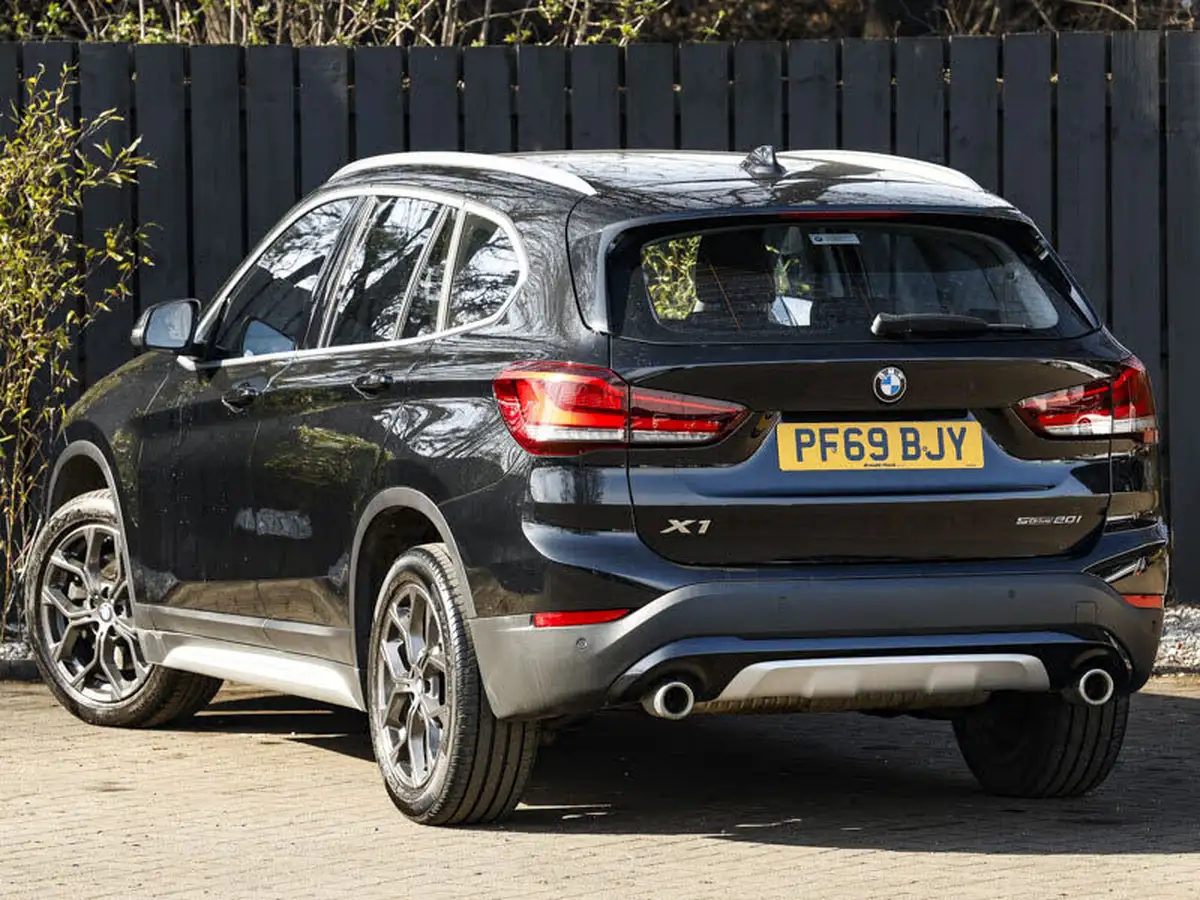 2019-bmw-x1-20-sdrive-20i-xline-sdrive20i-big-1