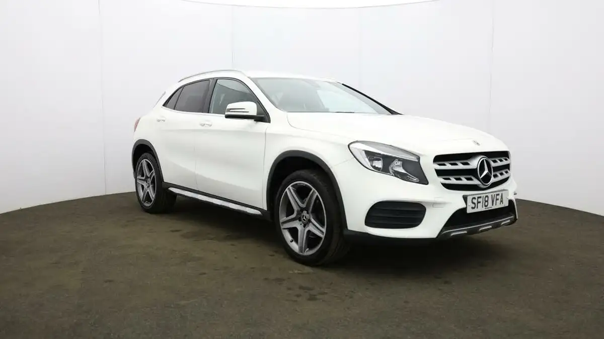 2018-mercedes-benz-gla-class-16-gla-200-amg-line-154bhp-big-48