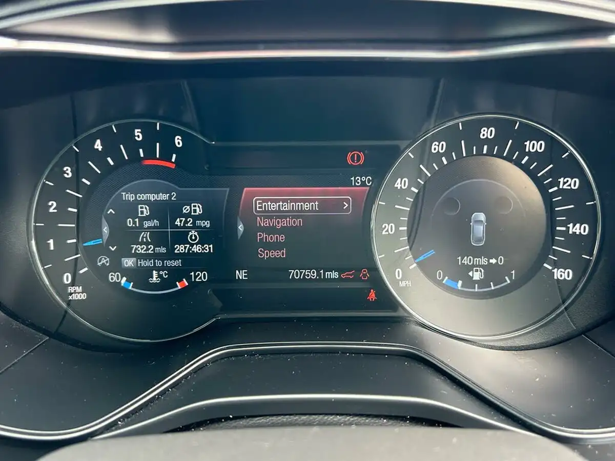 2021-ford-mondeo-20tdci-titanium-edition-150ps-estate-big-19