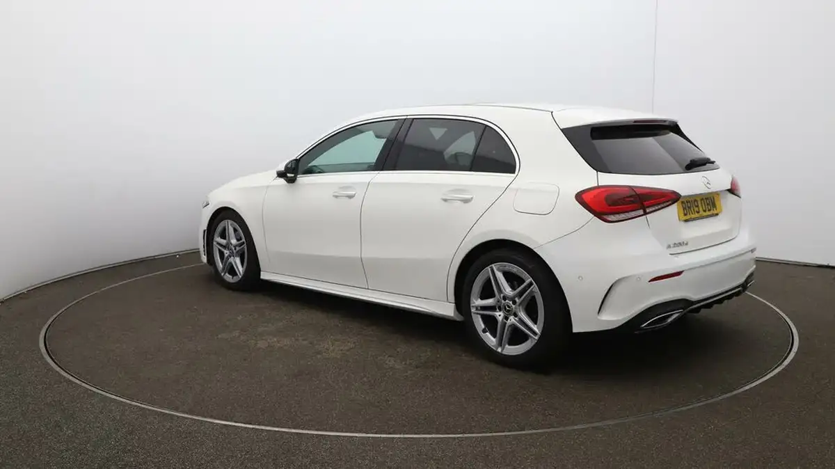 2019-mercedes-benz-a-class-20d-a200d-amg-line-premium-plus-hatchback-5d-big-56