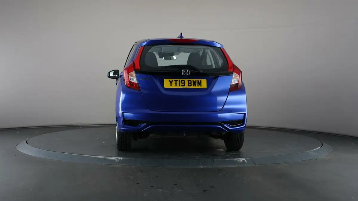 2019-honda-jazz-13-i-vtec-s-big-33