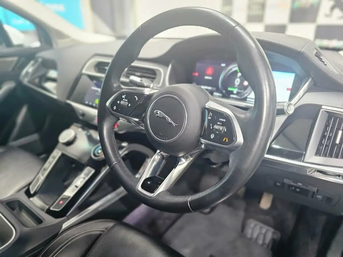 2019-jaguar-i-pace-ev400-se-big-6