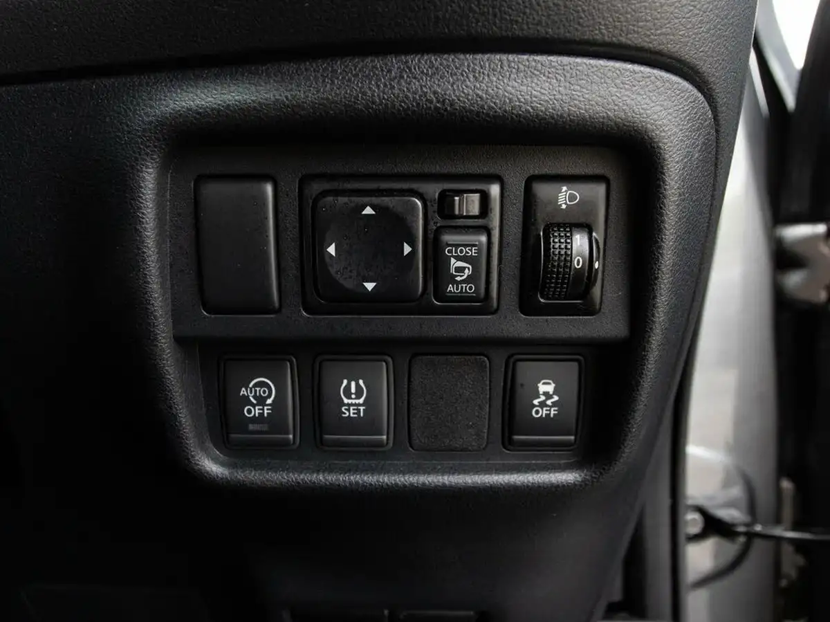 2018-nissan-juke-12-dig-t-bose-personal-edition-big-15