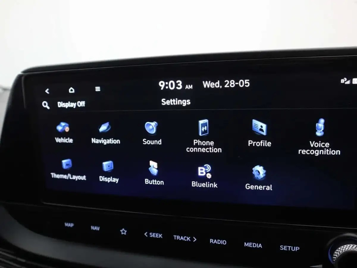 2022-hyundai-i20-10-t-gdi-premium-eclutch-imt-big-15