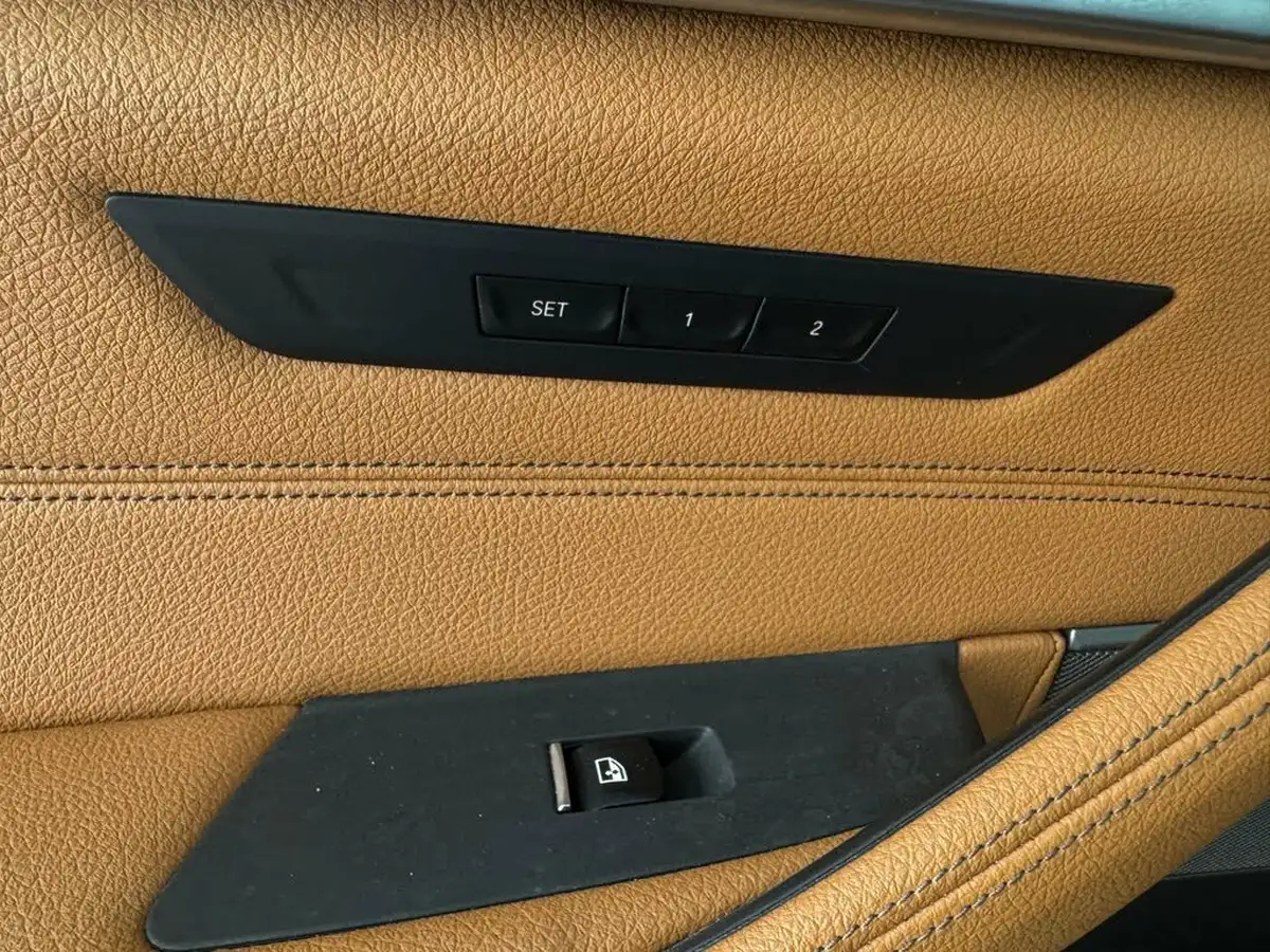 2021-bmw-5-series-20-530e-se-touring-5d-big-49