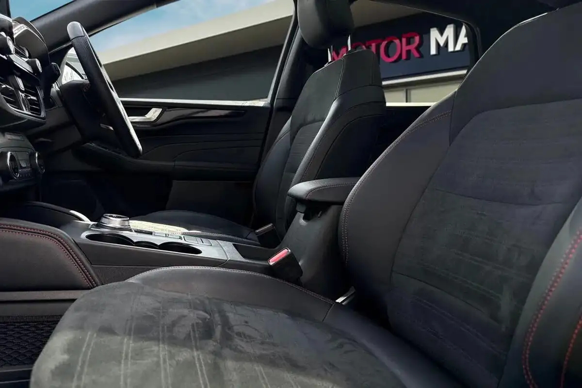 2022-ford-kuga-25t-st-line-x-edition-225ps-phev-big-15