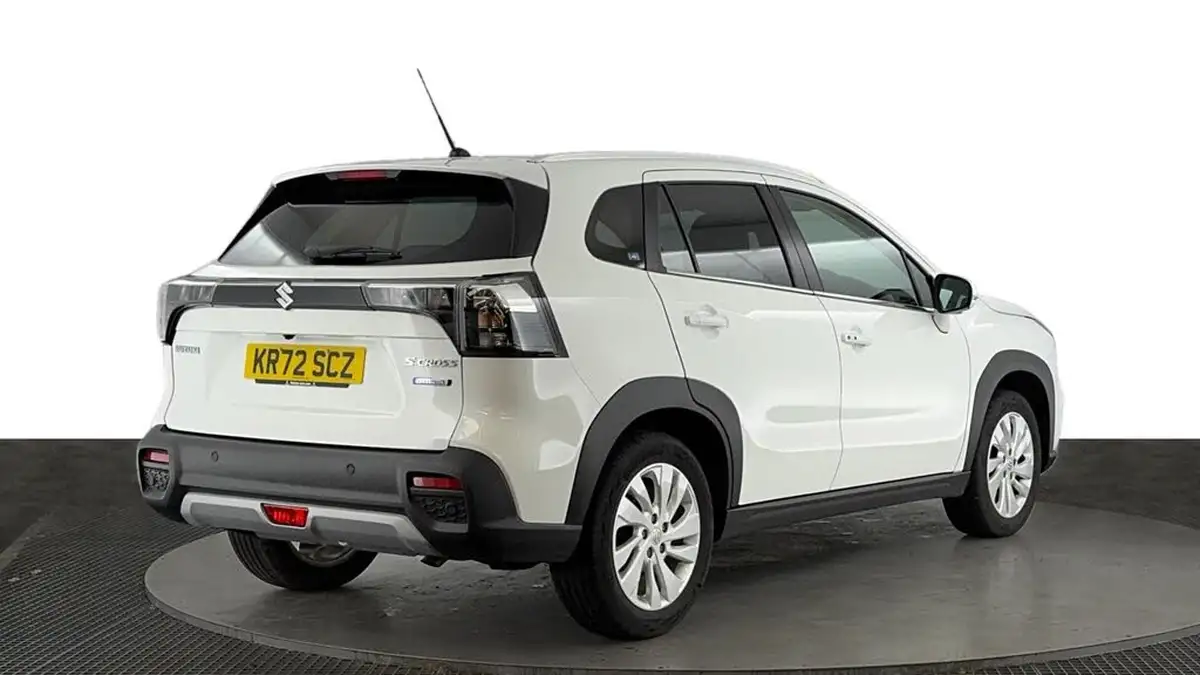 2023-suzuki-s-cross-14-boosterjet-motion-big-3