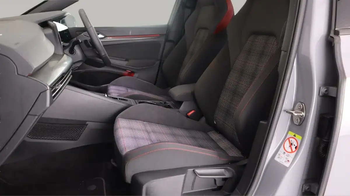 2021-volkswagen-golf-20-tsi-gti-dsg-big-14