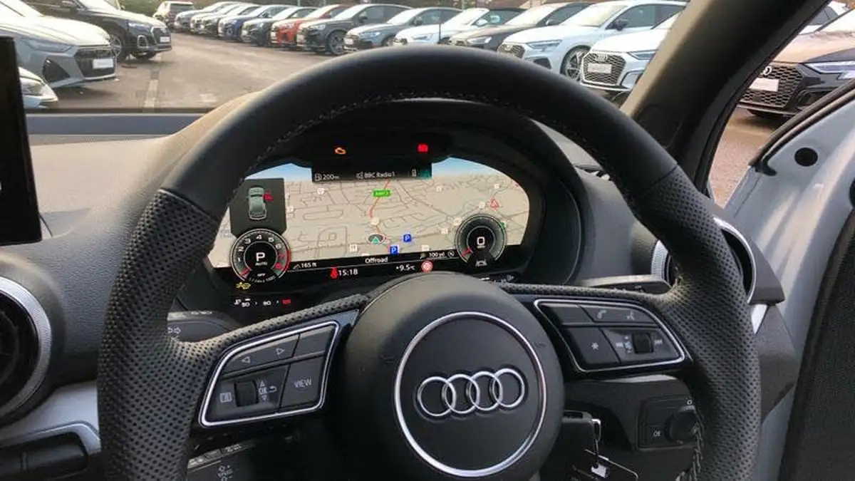 2024-audi-q2-15-35-tfsi-s-line-tronic-big-26