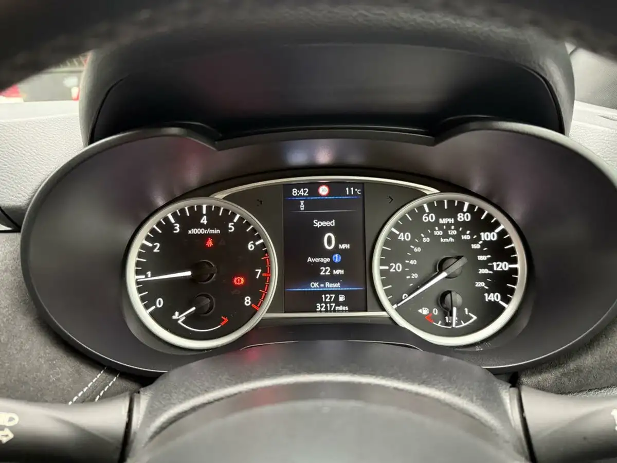 2021-nissan-micra-10-ig-t-n-sport-big-17