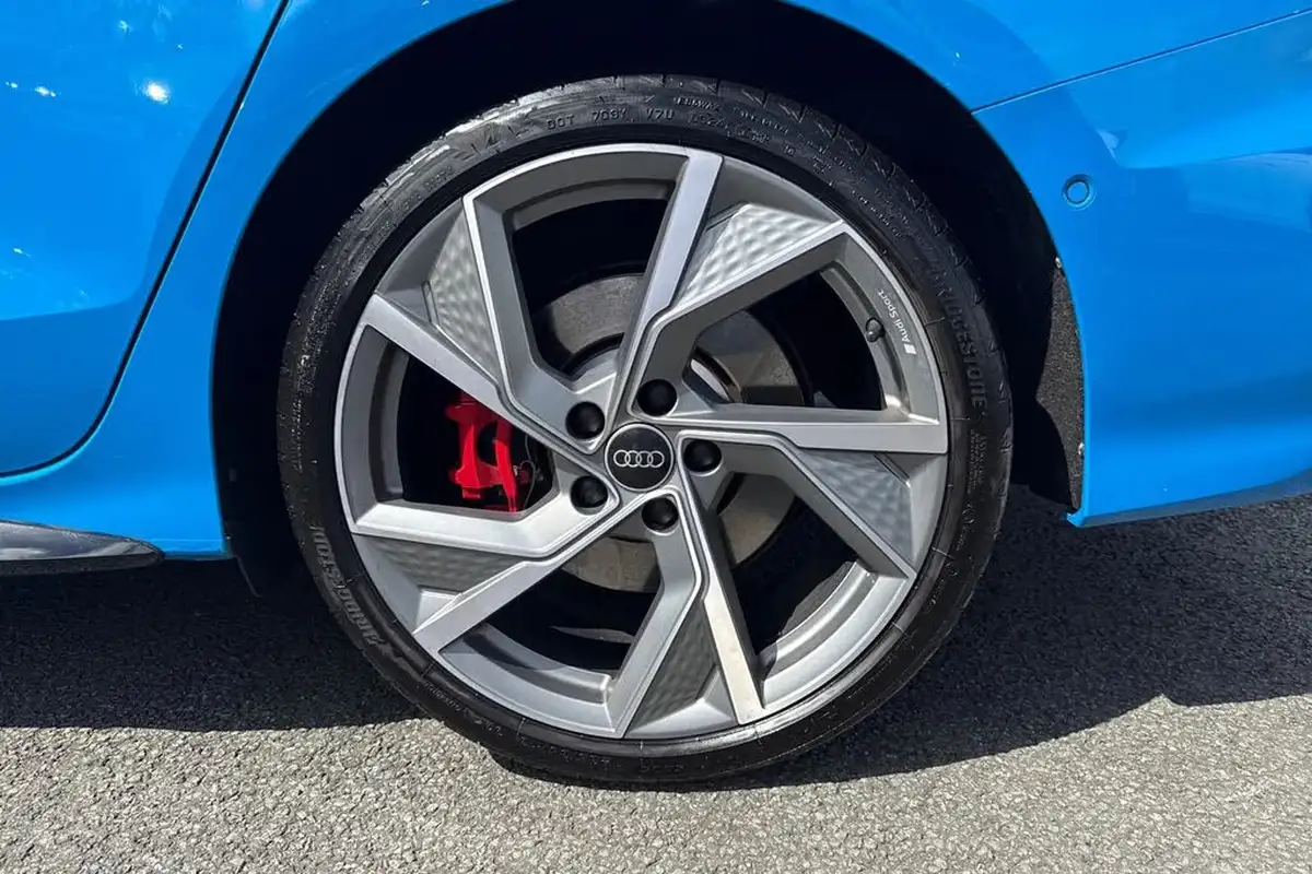 2023-audi-s3-20-tfsi-black-edition-saloon-4d-big-11