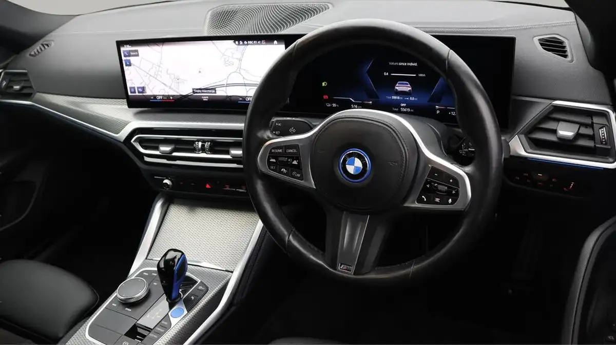 2022-bmw-i4-e-edrive40-m-sport-big-9
