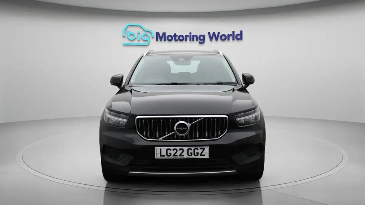 2022-volvo-xc40-15-t3-inscription-big-2