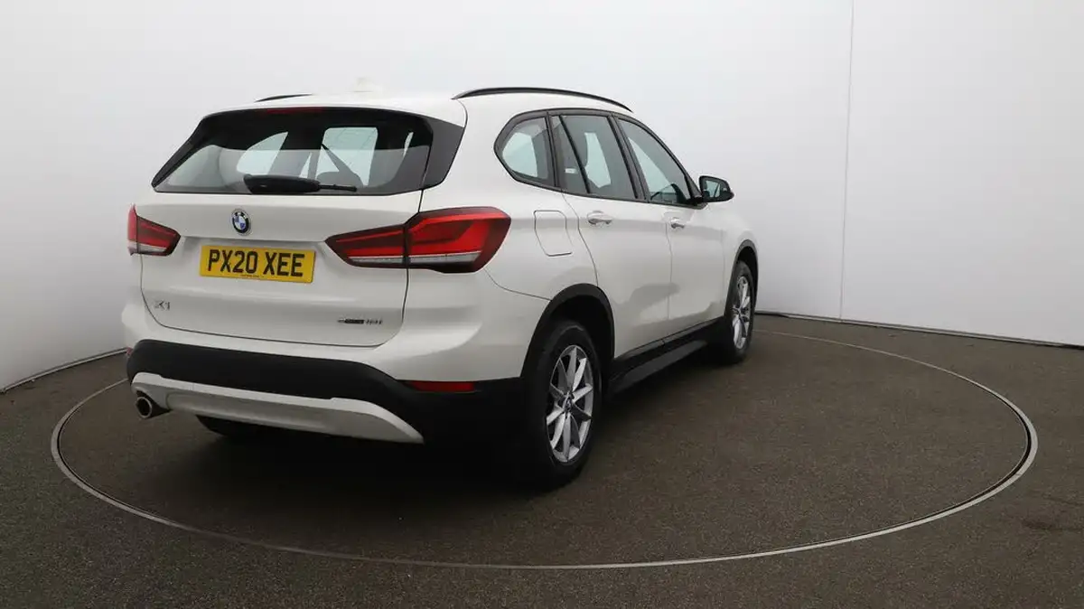 2020-bmw-x1-15-sdrive18i-se-big-46