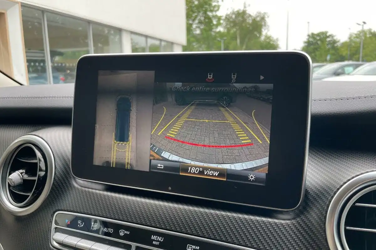 2018-mercedes-benz-v-class-21d-v250d-extra-long-amg-line-big-3