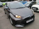 2022-toyota-yaris-15-vvt-i-icon-small-0