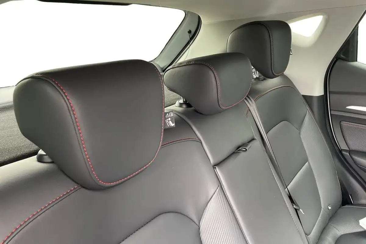 2024-mg-zs-suv-e-trophy-connect-ev-156ps-long-range-big-18