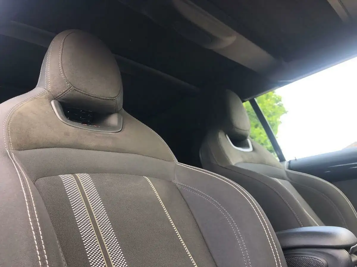 2019-mini-cooper-20-cooper-s-sport-189bhp-convertible-2d-auto-big-28