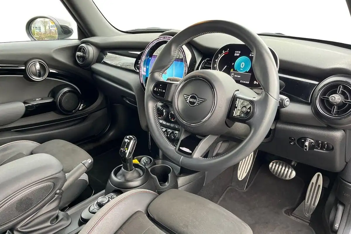 2021-mini-cooper-15-cooper-sport-hatchback-3d-auto-big-26
